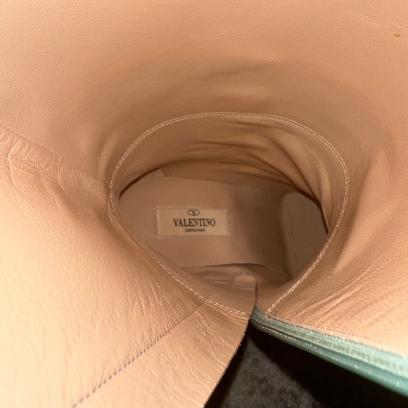 RARE Valentino Garavani Buckle-Embellished Leather Knee Boot - Picture 12 of 16